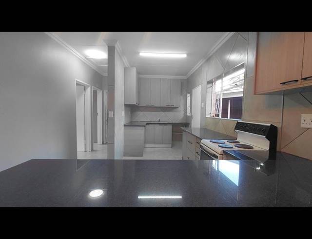 2 BEDROOM TOWNHOUSE FOR SALE IN NAVALSIG